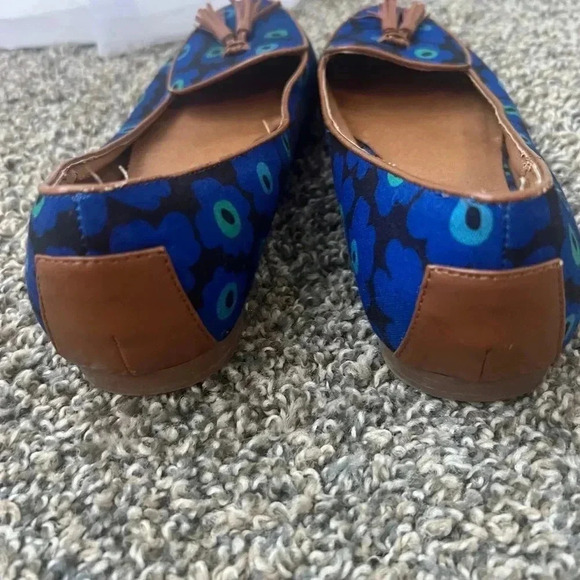 MERONA LOAFER FLAT FLOWER PRINT SHOES BLUE AND TAN FAUX LEATHER TRIM SIZE 8 - Picture 4 of 10